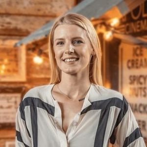 Holly Siddons