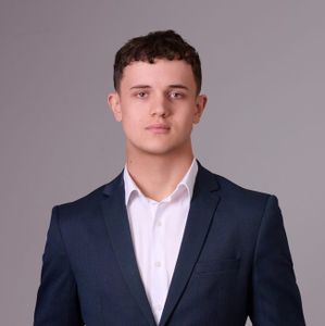 Lucas Walker