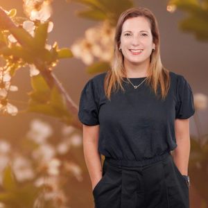 Karen Holder