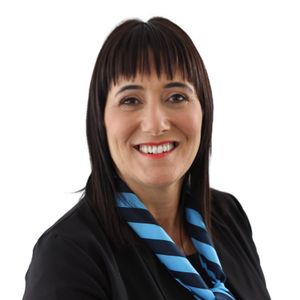 Tracey Henderson