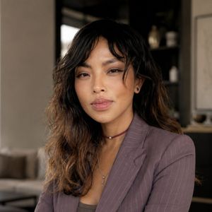 Holly Vo