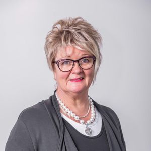 Michelle Hicks