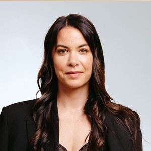 Elaine Byron