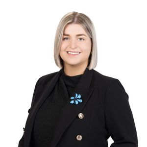 Ainsille Dean
