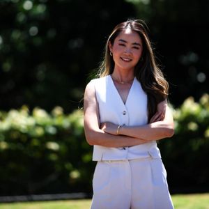 Mi Zhou
